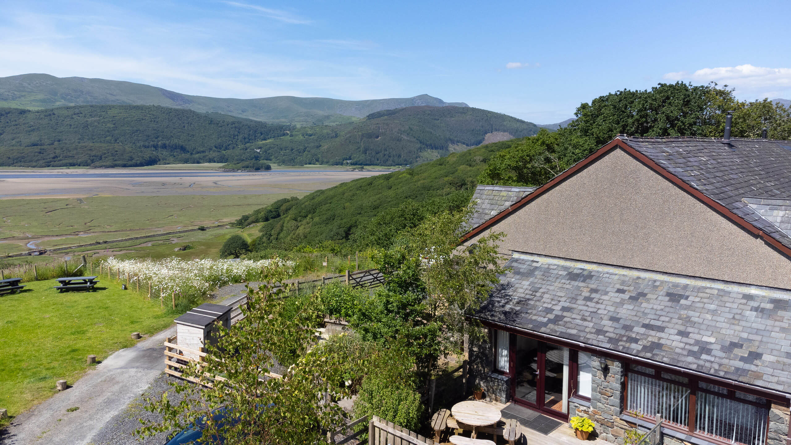 Wales holiday cottages, Small Barn